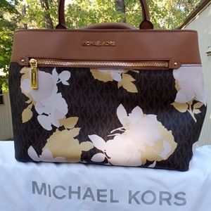 Michael Kors floral HaiIee